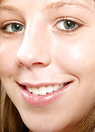 Chastity Lynn Photo 2