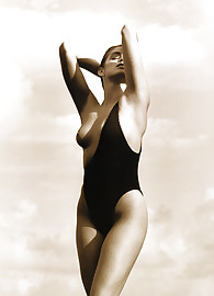 Cindy Crawford Photo 3