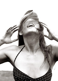 Cindy Crawford Photo 4