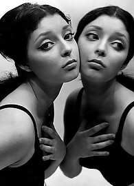 Victoria Valentino Photo 8