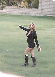 Violet Addams Photo 2