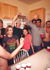 Katie Summers Photo 1