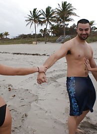 Sasha Stowaway Photo 5