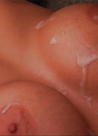 Phoenix Marie Photo 15