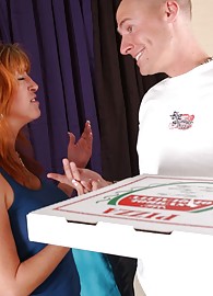 Rachel Rivers Photo 1