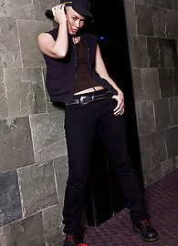 Andy San Dimas Photo 15