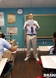 Brandi Belle Photo 4