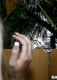 Brandi Belle Photo 7