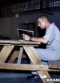 Brandi Belle Photo 10