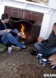 Brandi Belle Photo 3