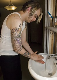 Brandi Belle Photo 2