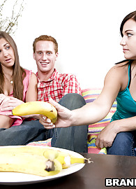 Brandi Belle Photo 1