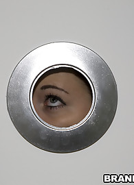 Brandi Belle Photo 6