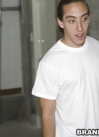 Brandi Belle Photo 9