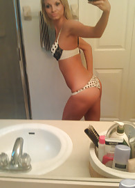 Ashley Sinclair Photo 1