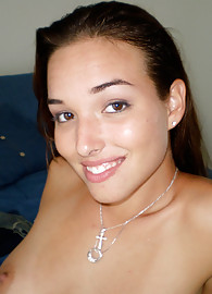 Sandy Sweet Photo 15