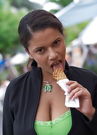 Alexis Silver Photo 1