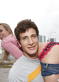 Autumn Briggs Photo 1