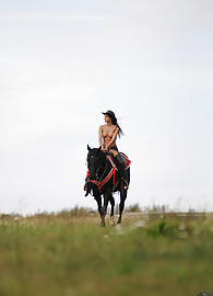 Melisa Mendiny Photo 1