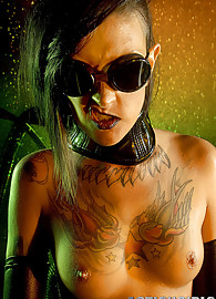 Melodie Gore Photo 4