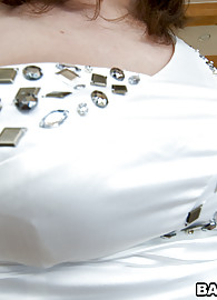 Hillary Scott Photo 1