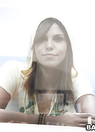 Izzy Bella Blue Photo 7