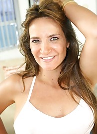 Jacklyn Lick Photo 1