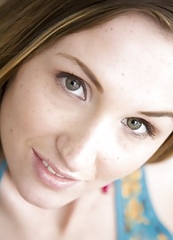 Brooke Bennett Photo 2