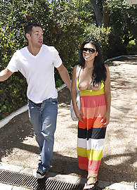 Cassandra Cruz Photo 7