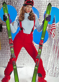 Jennifer Stone Photo 1