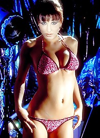 Veronica Vanoza Photo 1