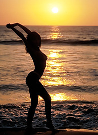 Anita Blond Photo 14