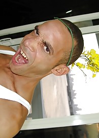 Kelly Wells Photo 13