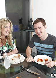 Kiara Diane Photo 14