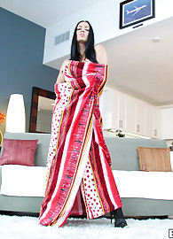 Vanilla Deville Photo 1