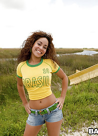 Mercedes Cash Photo 1