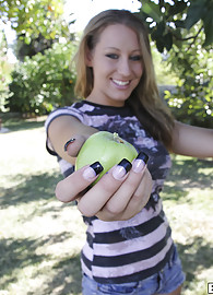 Britney Stevens Photo 6