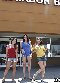 Charley Chase Photo 12