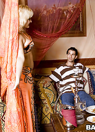 Nautica Thorn Photo 8