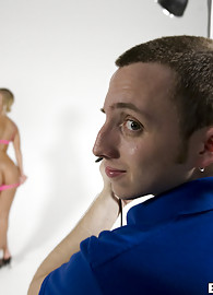 Nicole Aniston Photo 5