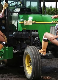 Ryaan Reynolds Photo 1