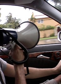 Elizabeth James Photo 2