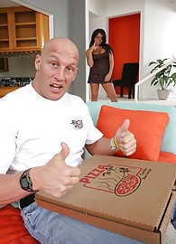 Eva Angelina Photo 3