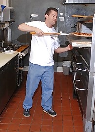 Jennifer Dark Photo 1