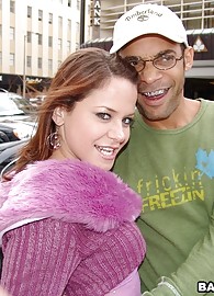 Savannah Stern Photo 2