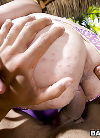 Selena Castro Photo 13