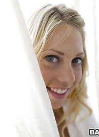 Shawna Lenee Photo 8