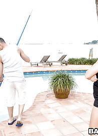 Sienna West Photo 10