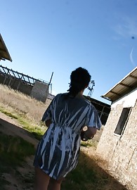 Bettina DiCapri Photo 8