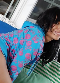 Courtney Page Photo 5